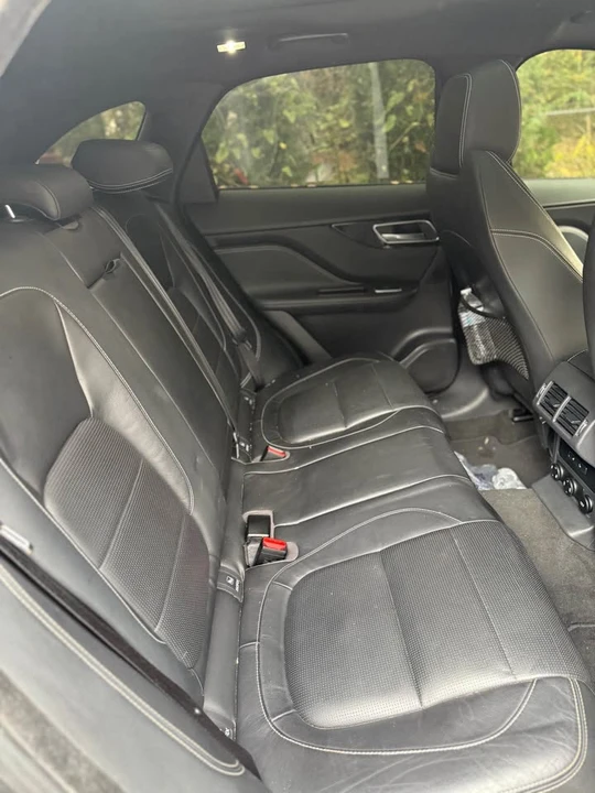 2017 Jaguar F-Pace - Image 4 of 11