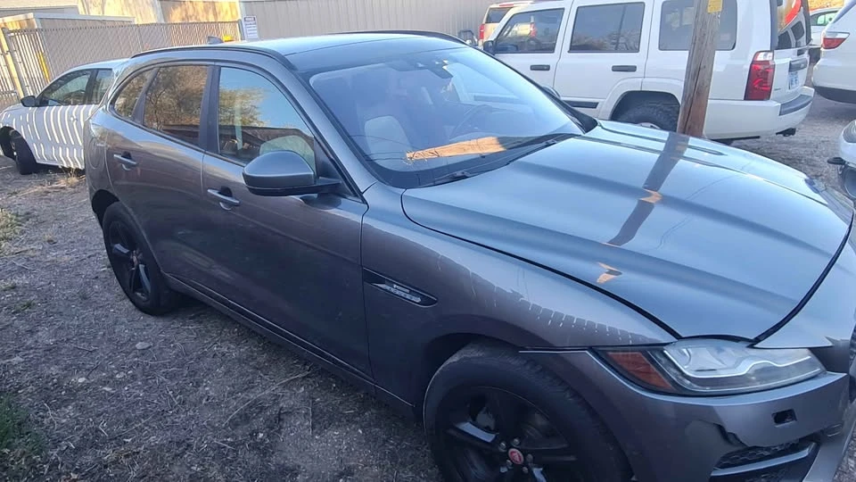 2017 Jaguar F-Pace - Image 5 of 21
