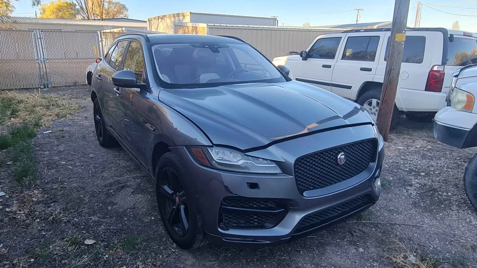 2017 Jaguar F-Pace - Image 3 of 21