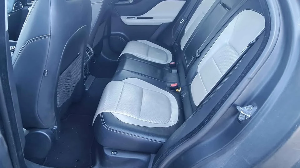 2017 Jaguar F-Pace - Image 15 of 21