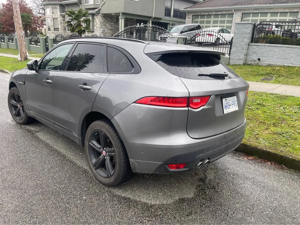 2017 Jaguar F-Pace - Image 6 of 8