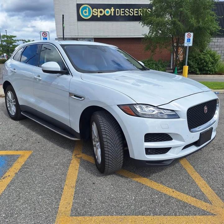 2017 Jaguar F-Pace - Image 3 of 10