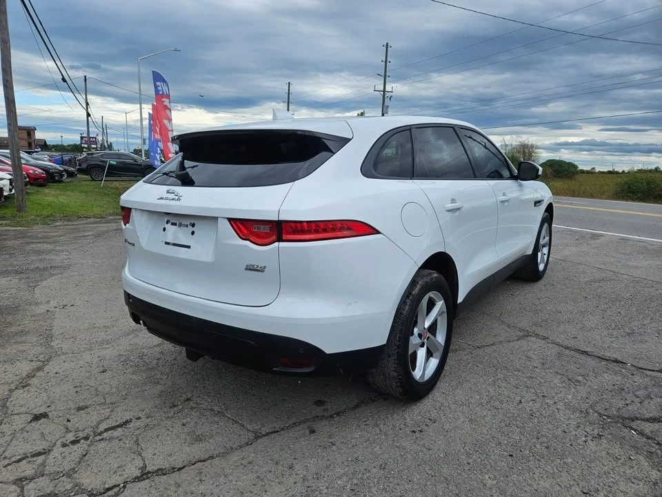 2017 Jaguar F-Pace - Image 4 of 15