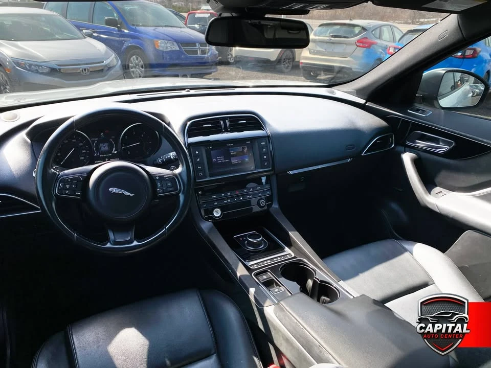 2017 Jaguar F-Pace - Image 8 of 20