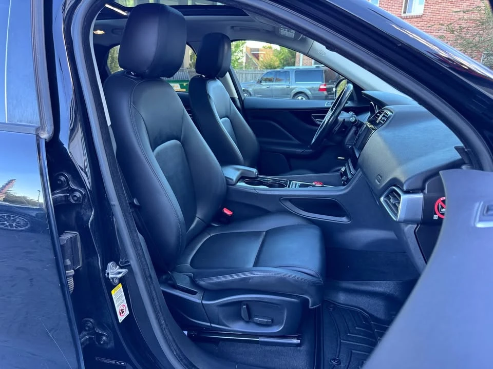 2017 Jaguar F-Pace - Image 14 of 20