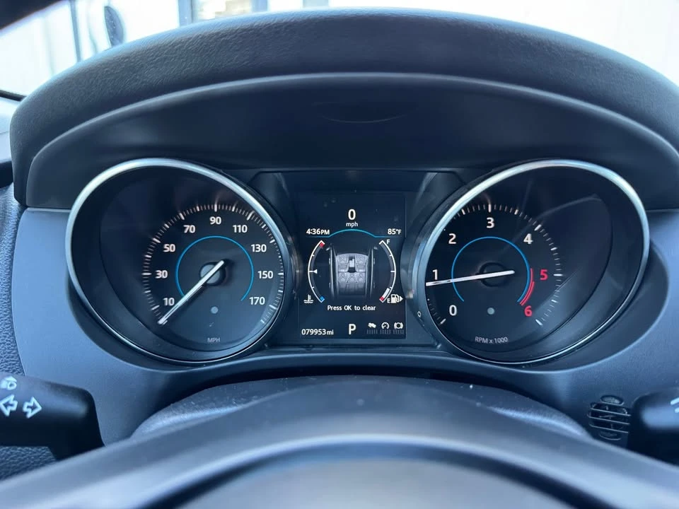 2017 Jaguar F-Pace - Image 10 of 20