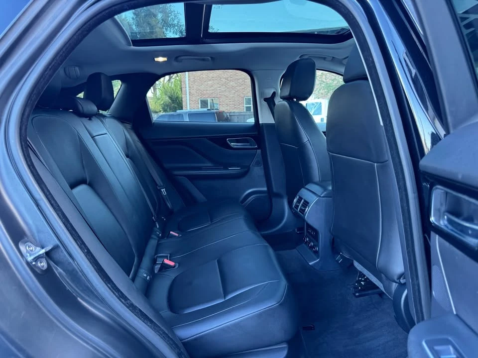 2017 Jaguar F-Pace - Image 15 of 20