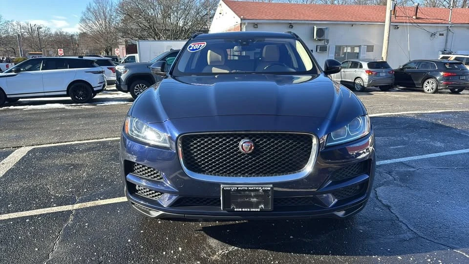 2017 Jaguar F-Pace - Image 4 of 20