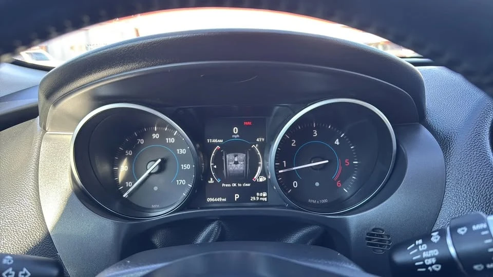 2017 Jaguar F-Pace - Image 19 of 20