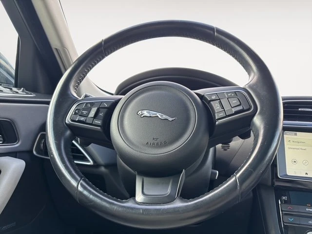 2017 Jaguar F-Pace - Image 12 of 20
