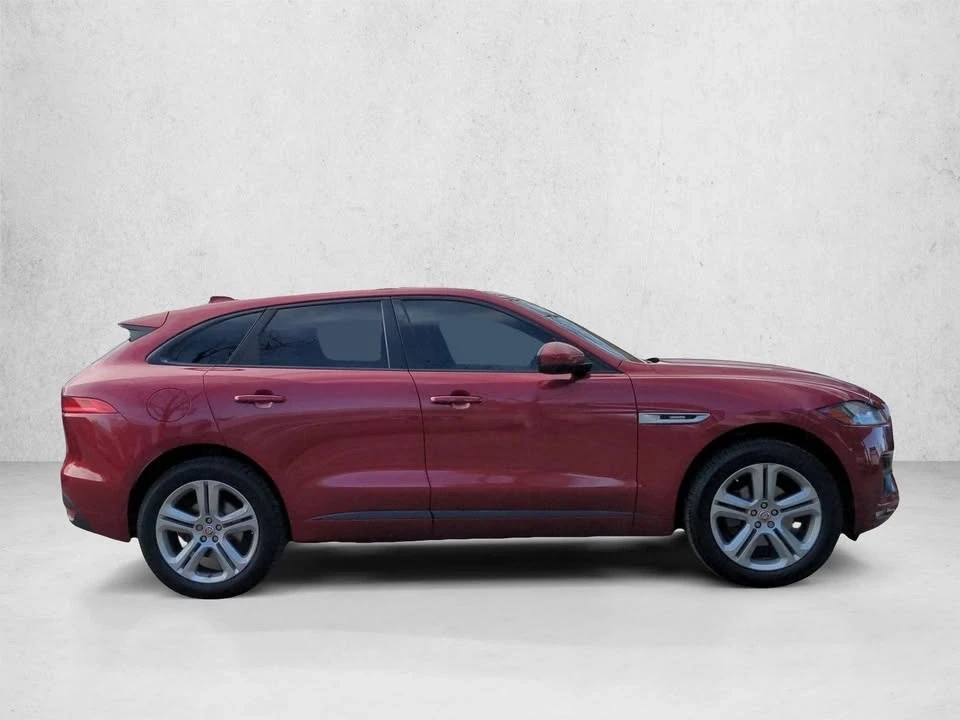 2017 Jaguar F-Pace - Image 3 of 18