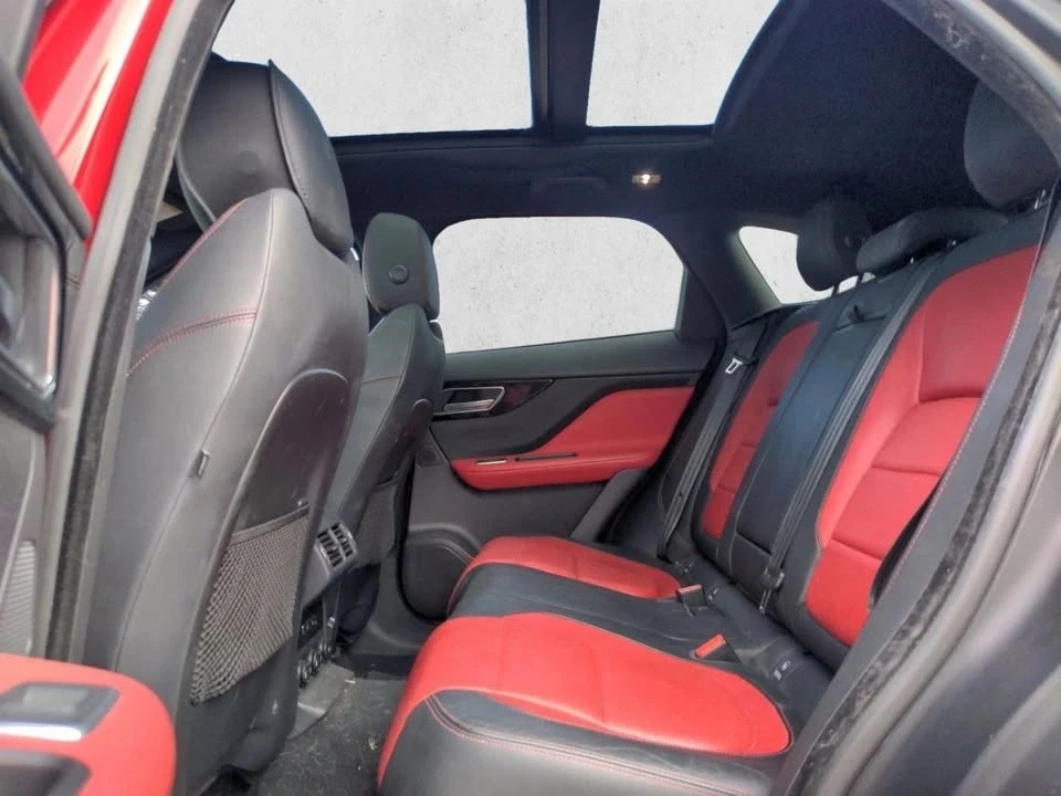 2017 Jaguar F-Pace - Image 14 of 18