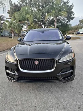 2017 Jaguar F-Pace 25t Premium