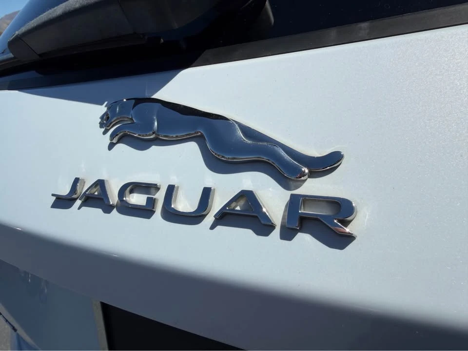 2017 Jaguar F-Pace - Image 13 of 20
