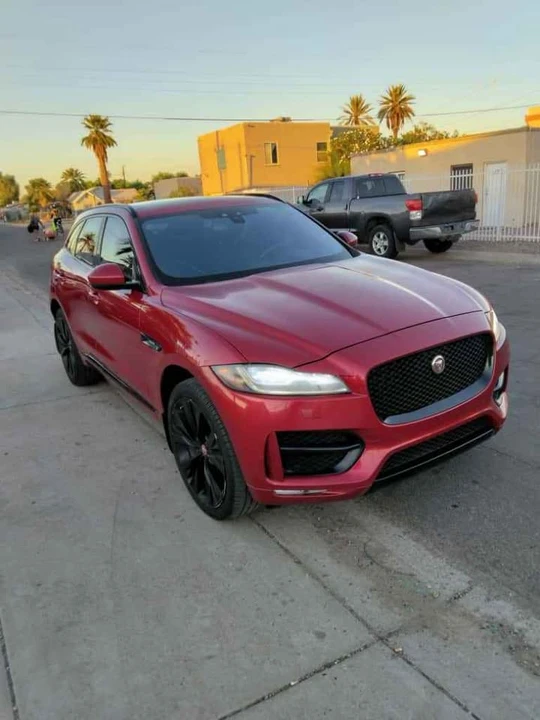 2017 Jaguar F-Pace - Image 3 of 14