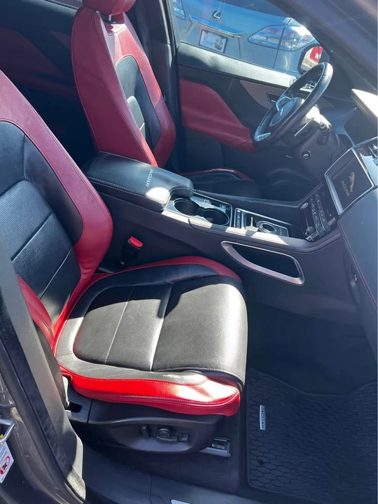 2017 Jaguar F-Pace - Image 7 of 15