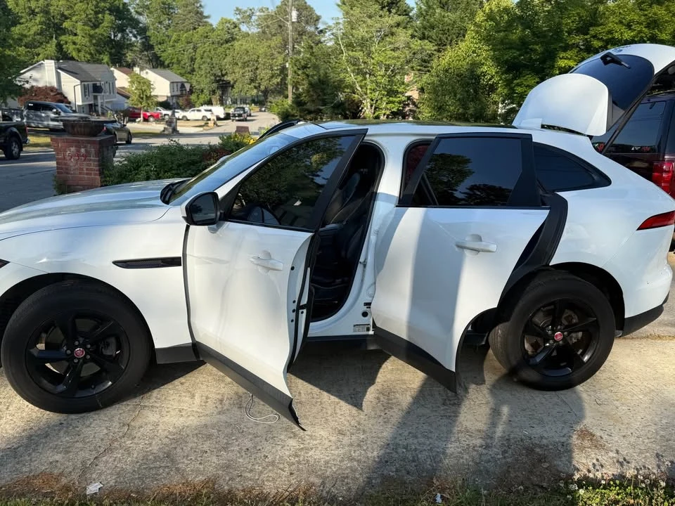 2017 Jaguar F-Pace - Image 12 of 16