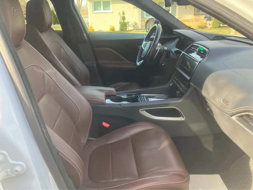 2017 Jaguar F-Pace - Image 11 of 20