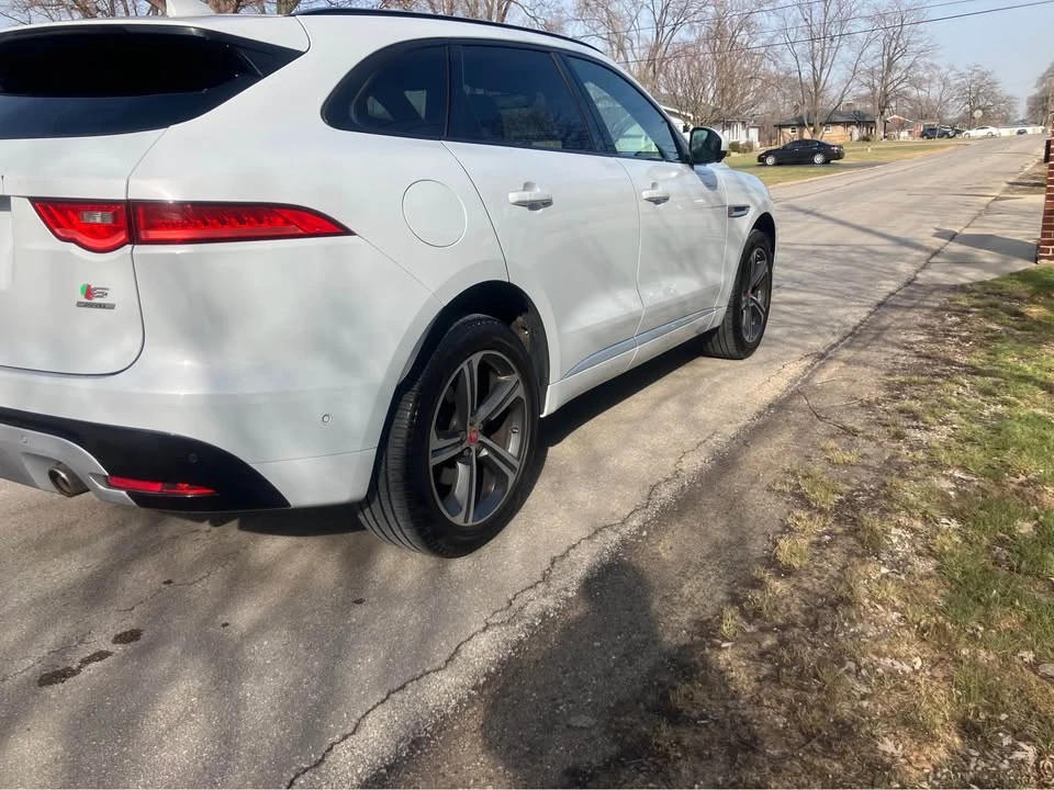 2017 Jaguar F-Pace - Image 6 of 20