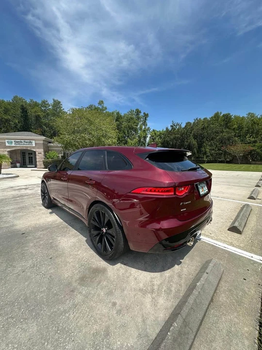 2017 Jaguar F-Pace - Image 5 of 15