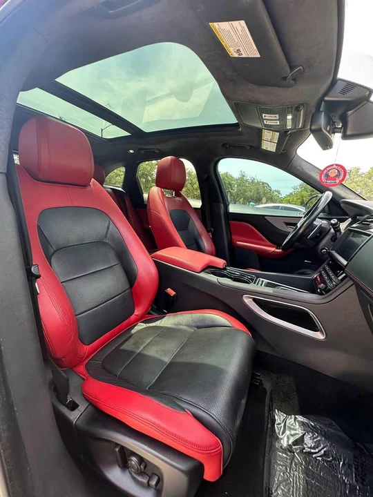 2017 Jaguar F-Pace - Image 11 of 15