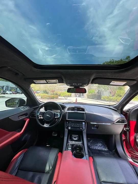 2017 Jaguar F-Pace - Image 15 of 15