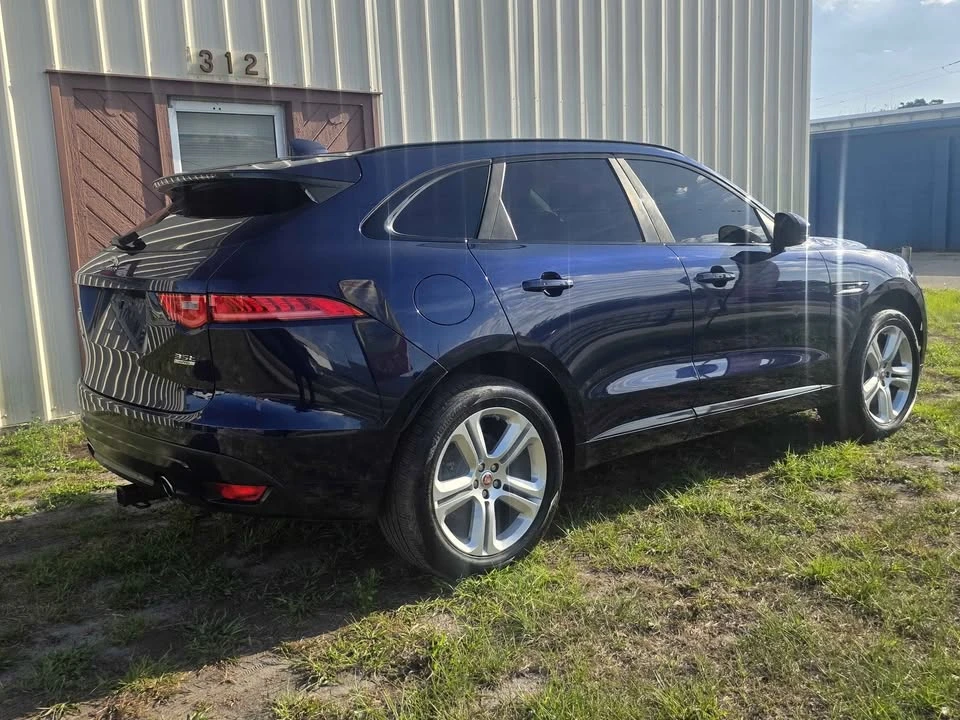2017 Jaguar F-Pace - Image 7 of 20