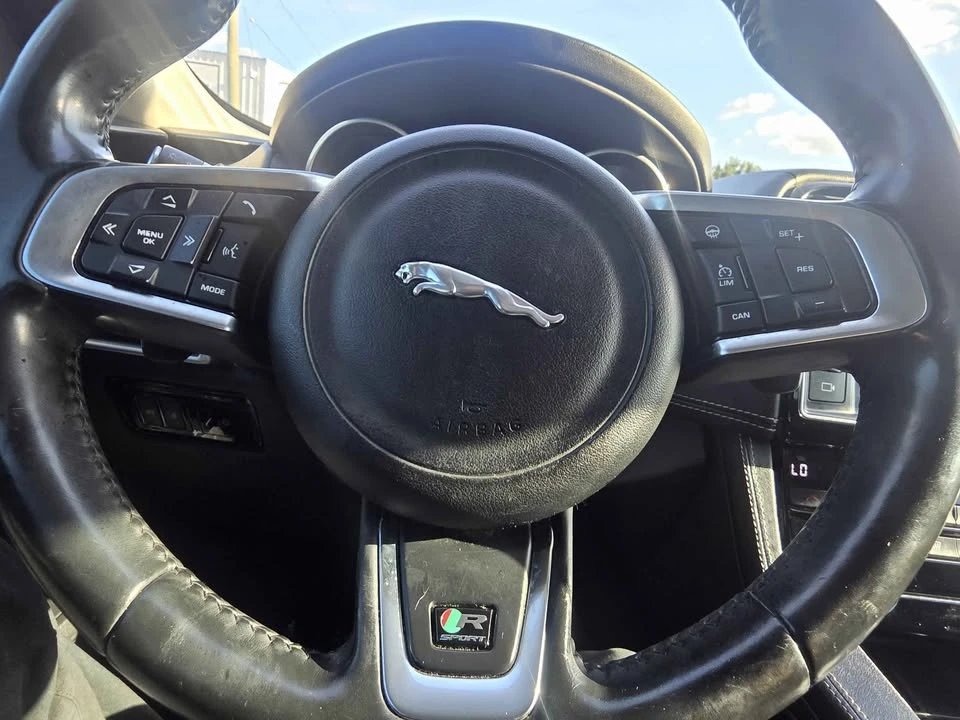 2017 Jaguar F-Pace - Image 20 of 20