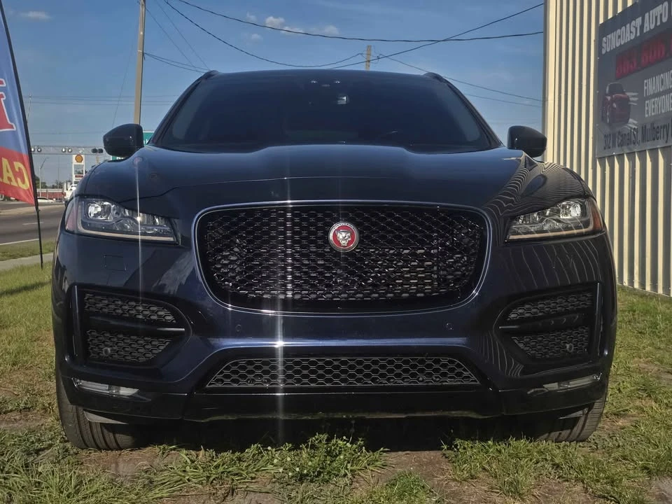 2017 Jaguar F-Pace - Image 2 of 20