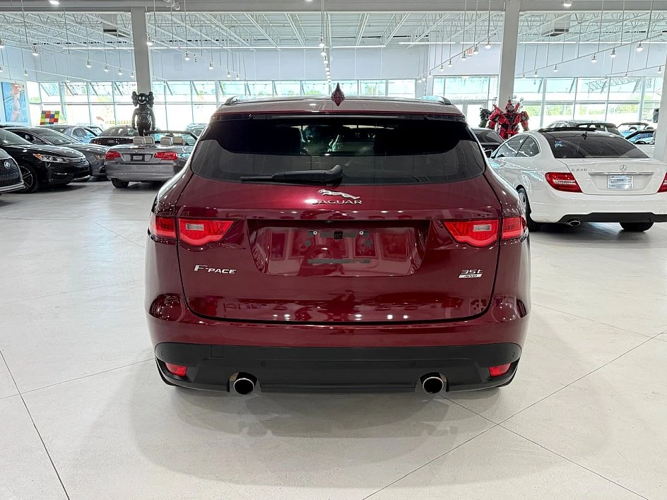 2017 Jaguar F-Pace - Image 7 of 20