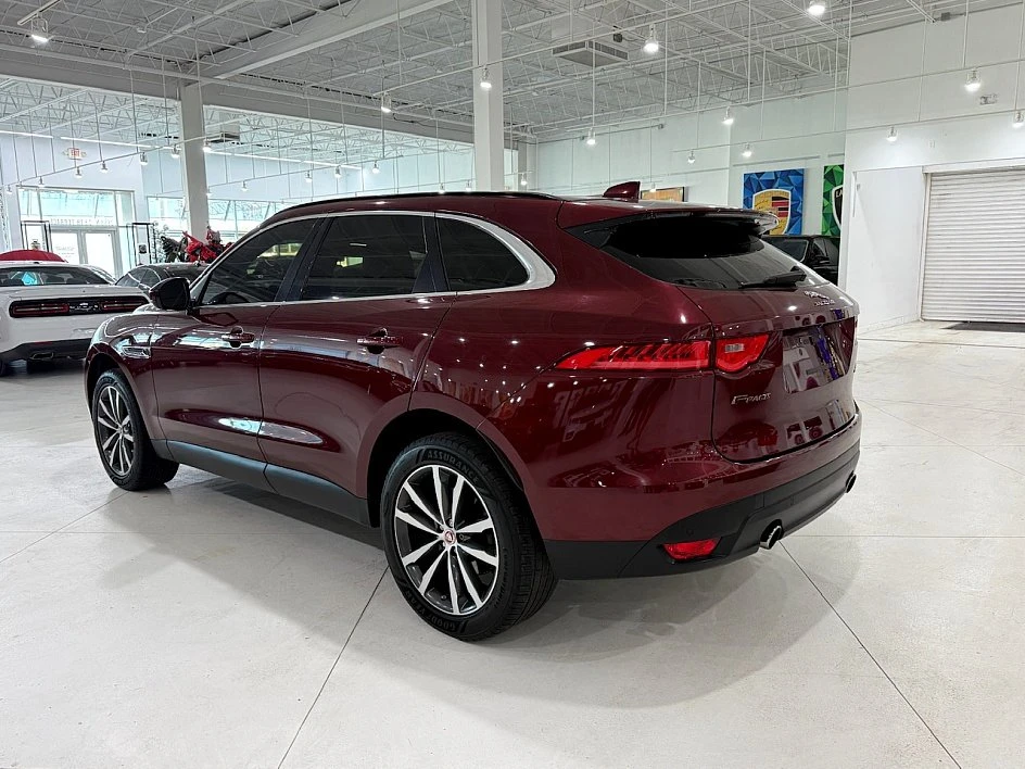2017 Jaguar F-Pace - Image 3 of 20