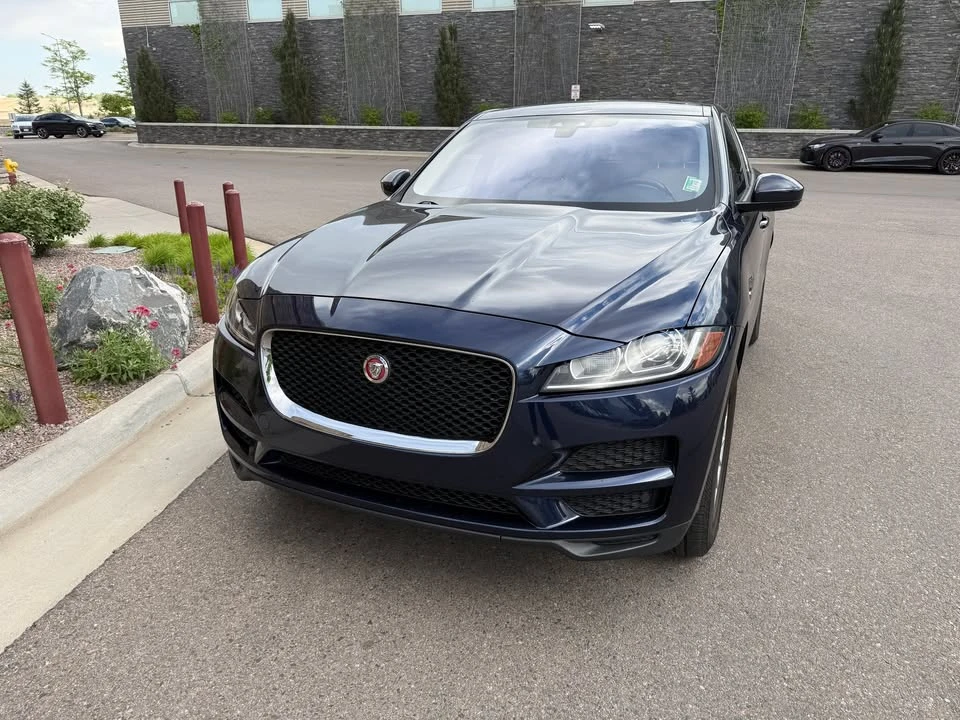 2017 Jaguar F-Pace - Image 2 of 16
