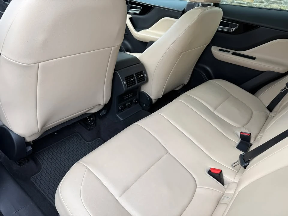 2017 Jaguar F-Pace - Image 14 of 16