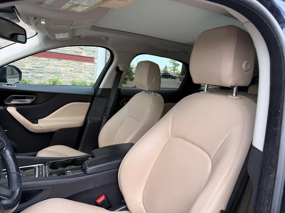 2017 Jaguar F-Pace - Image 9 of 16