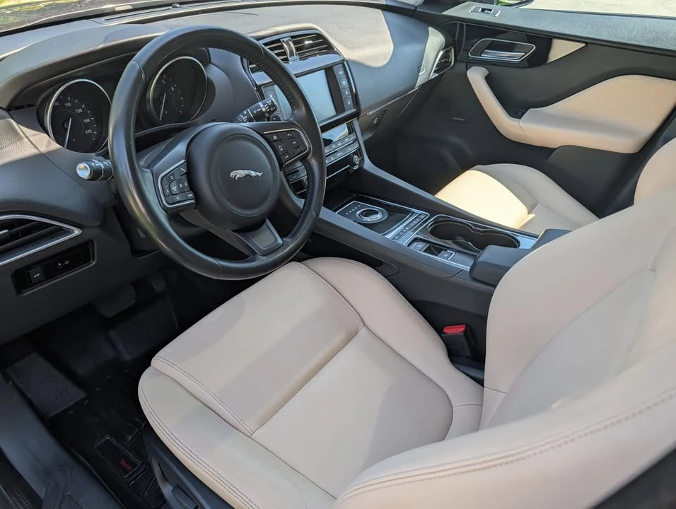 2017 Jaguar F-Pace - Image 6 of 16