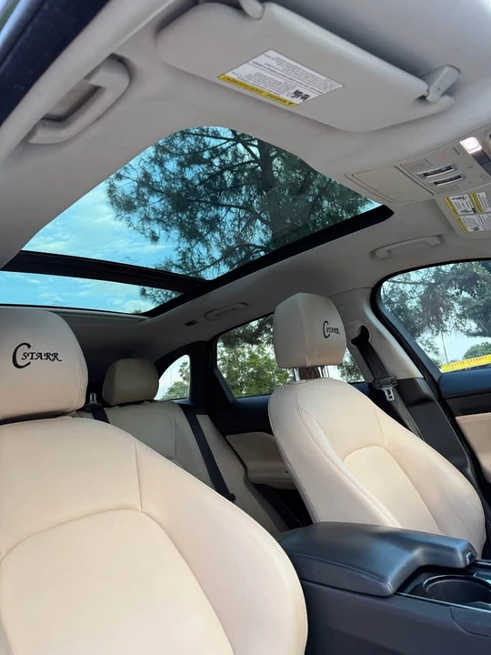 2017 Jaguar F-Pace - Image 8 of 15