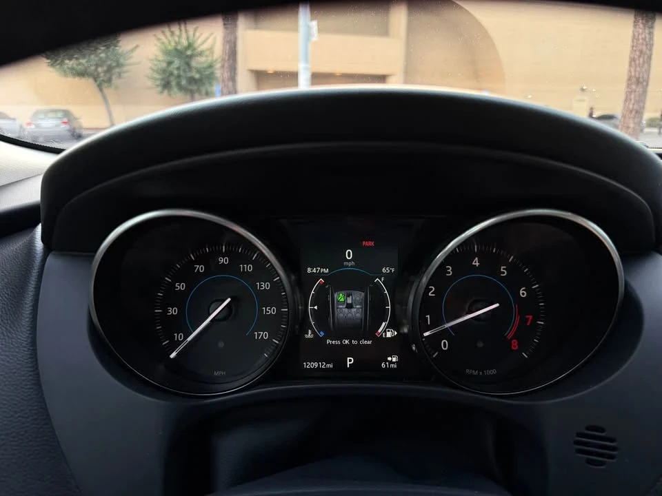 2017 Jaguar F-Pace - Image 10 of 14