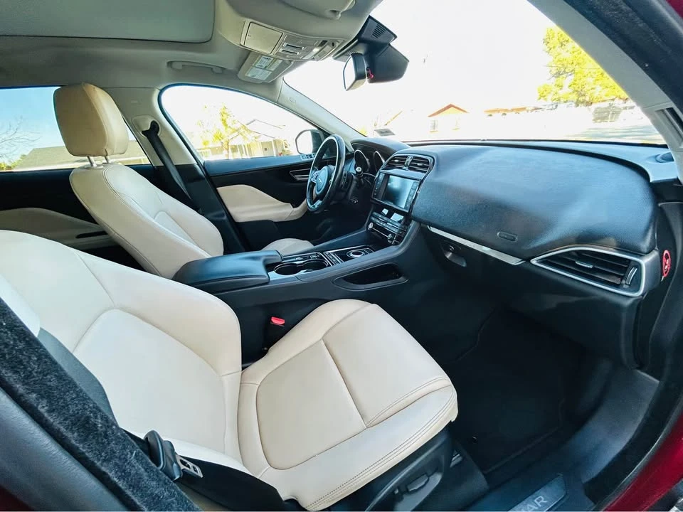 2017 Jaguar F-Pace - Image 11 of 14
