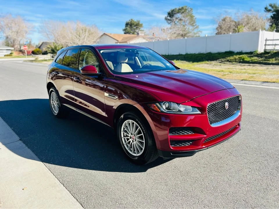 2017 Jaguar F-Pace - Image 3 of 14