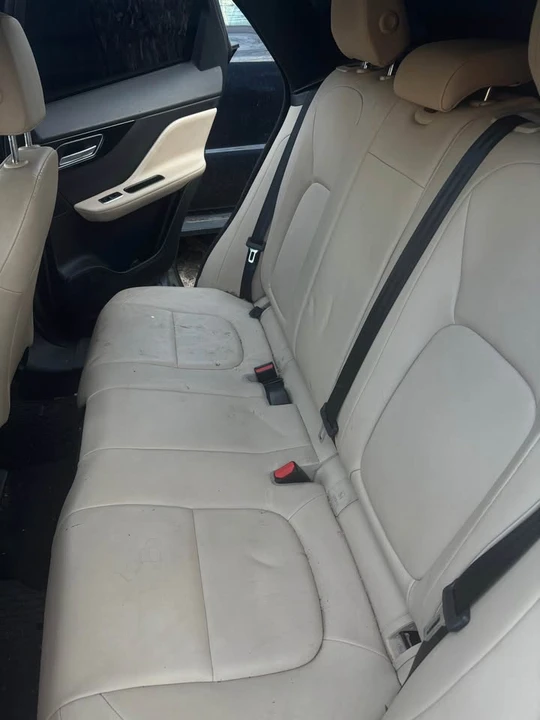 2017 Jaguar F-Pace - Image 5 of 6