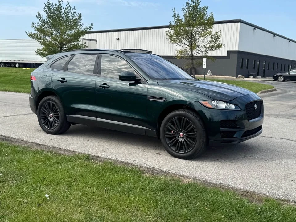 2017 Jaguar F-Pace - Image 9 of 20