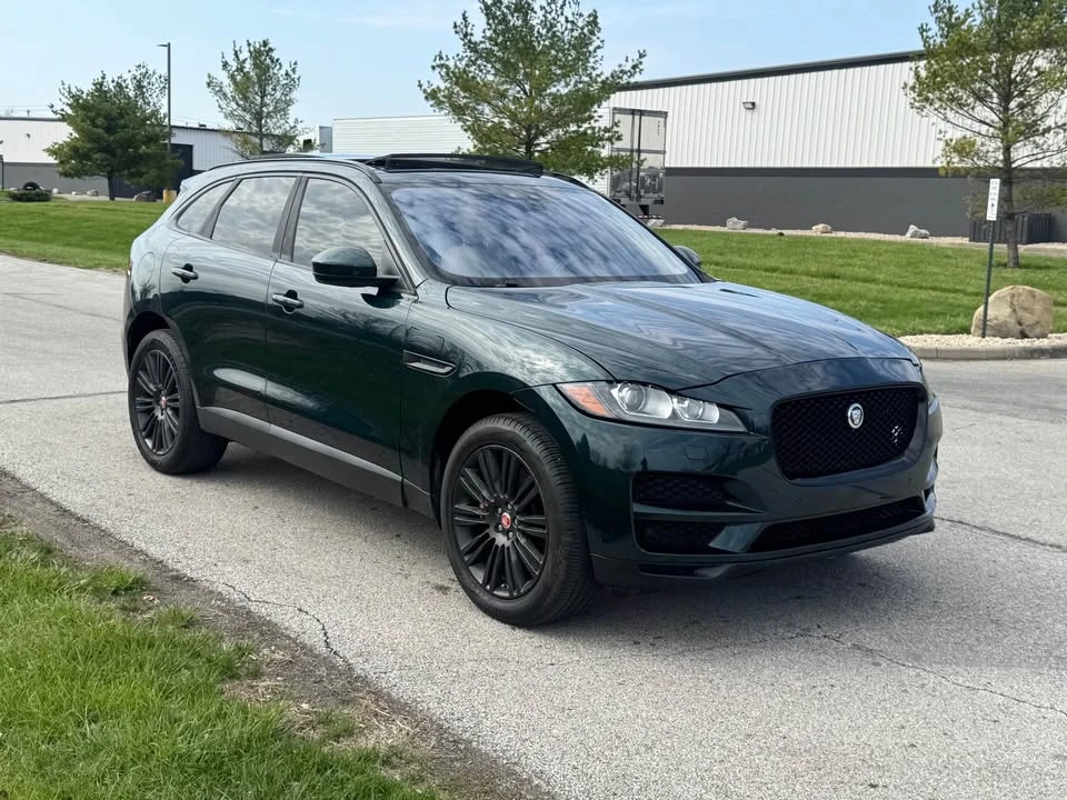 2017 Jaguar F-Pace - Image 7 of 20
