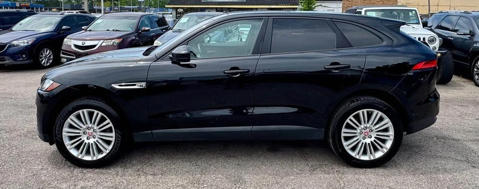 2017 Jaguar F-Pace - Image 4 of 20