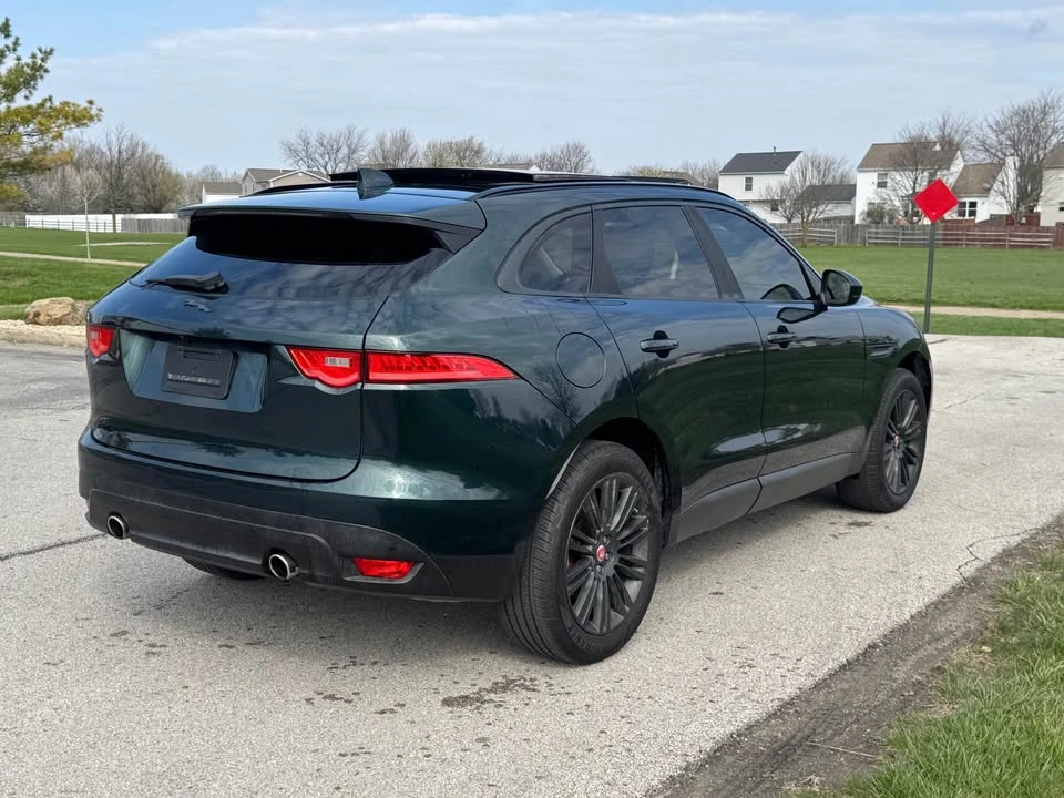 2017 Jaguar F-Pace - Image 10 of 20