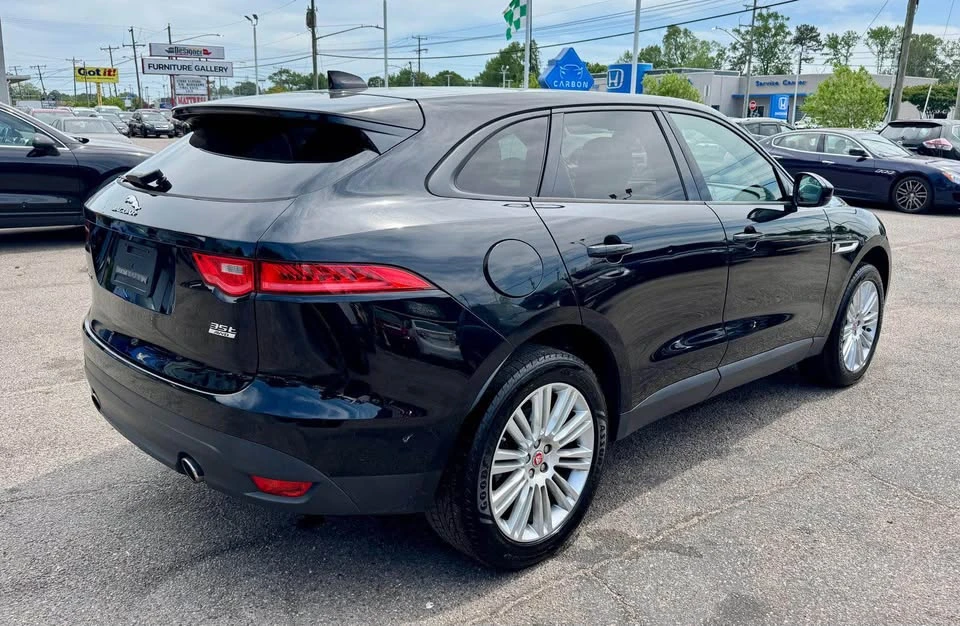 2017 Jaguar F-Pace - Image 7 of 19