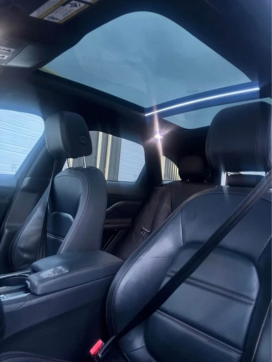 2017 Jaguar F-Pace - Image 15 of 20
