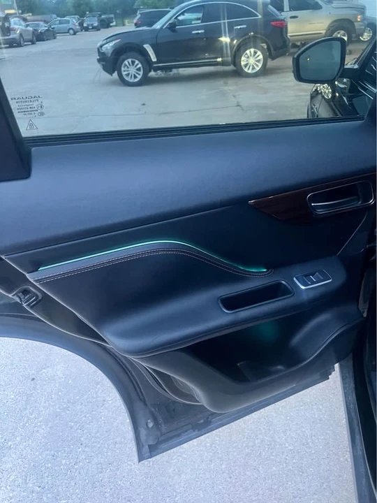2017 Jaguar F-Pace - Image 12 of 20