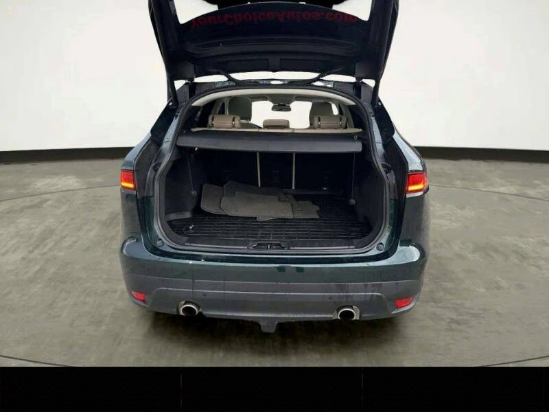 2017 Jaguar F-Pace - Image 13 of 20