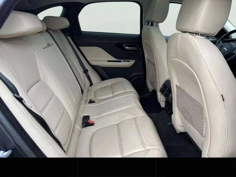 2017 Jaguar F-Pace - Image 15 of 20