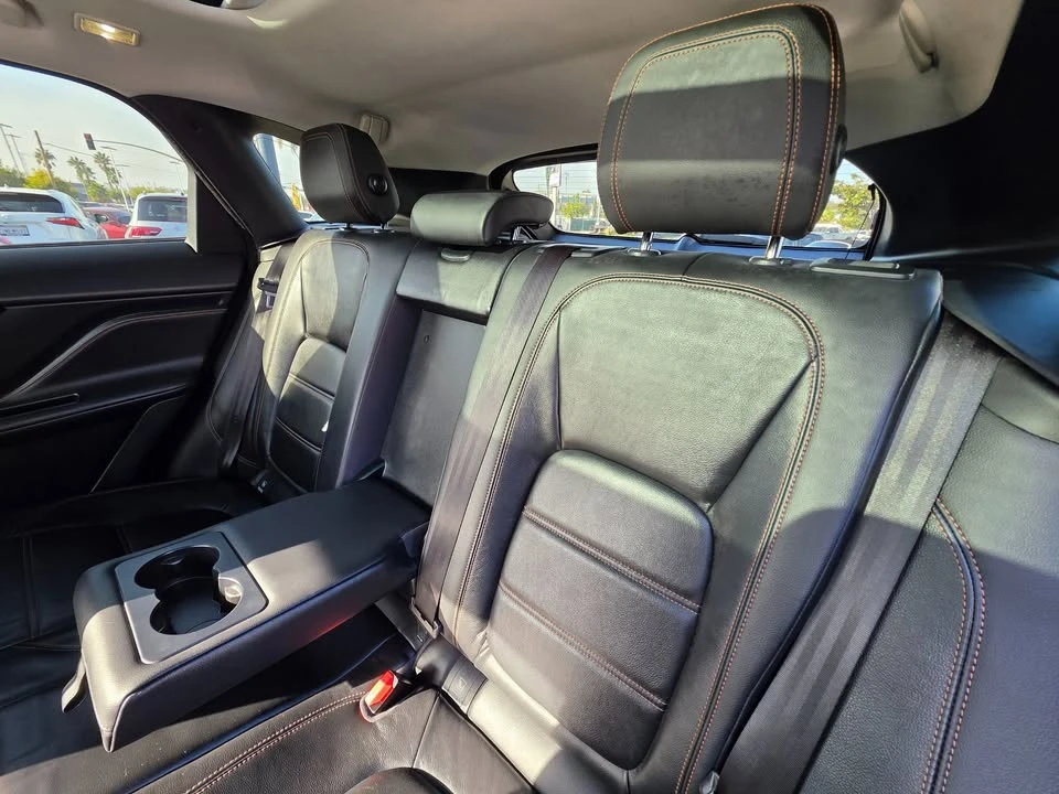 2017 Jaguar F-Pace - Image 18 of 19